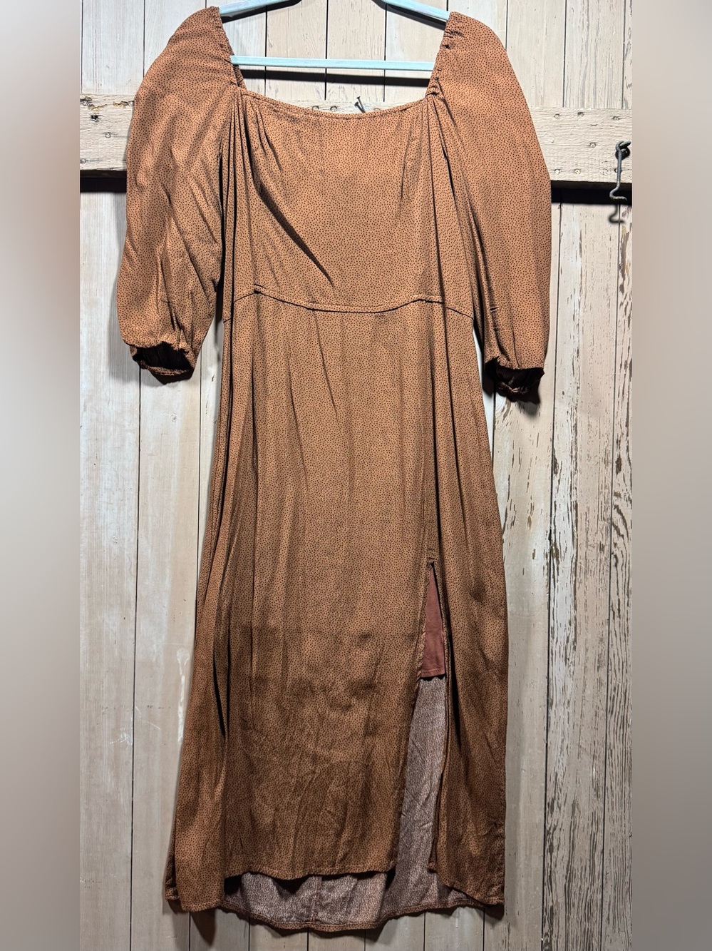 NWOT Abercrombie & Fitch Terracotta Midi Dress with Puff Sleeves